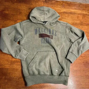 Mackinac Island Hunter green hoodie sweatshirt size kids large